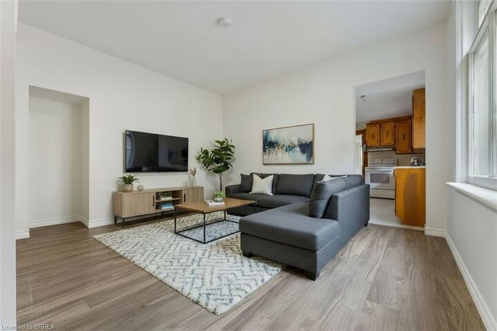 Property Photo:  150 Elgin Street Lower  ON N3S 5A5 