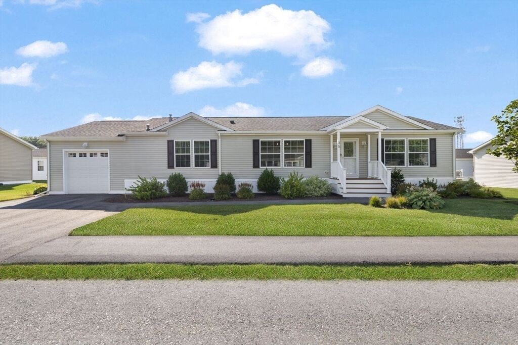 Property Photo: 121 E Washington Street 35 MA 02760