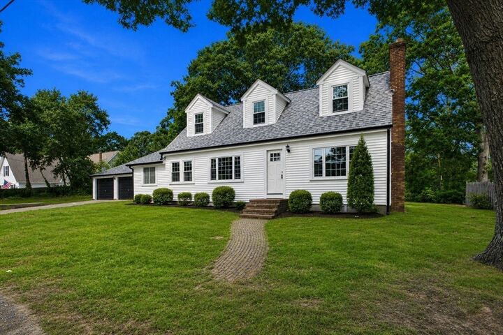 Property Photo:  17 Winthrop Rd  MA 02360 