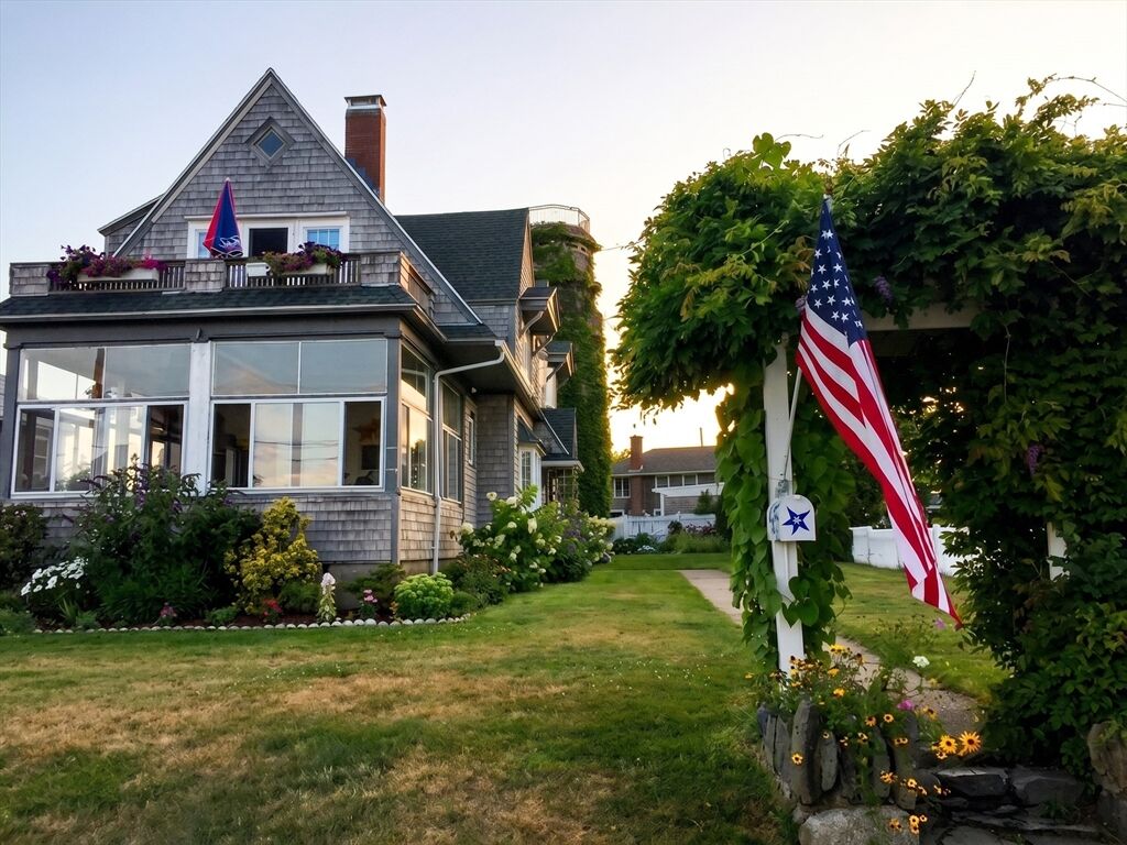 Property Photo:  11 Bluff Rd  MA 02045 