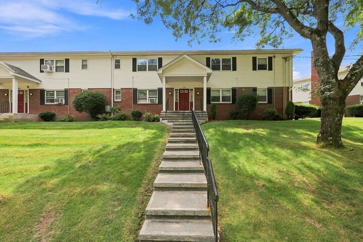 Property Photo:  90 Colonial Cir C  MA 01020 