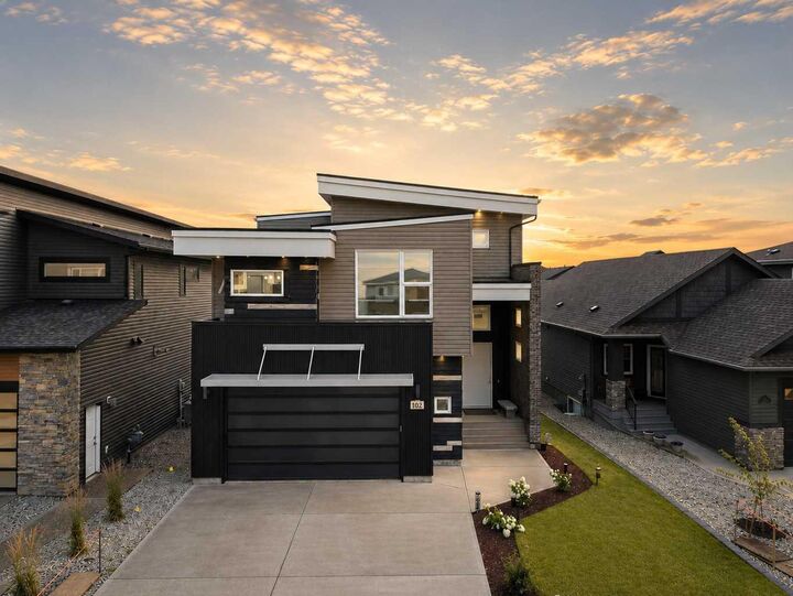 Property Photo: 102 Longmire Close AB T4R 0T1