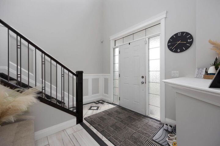 Property Photo: 724 Heritage Drive AB T9K 2X3