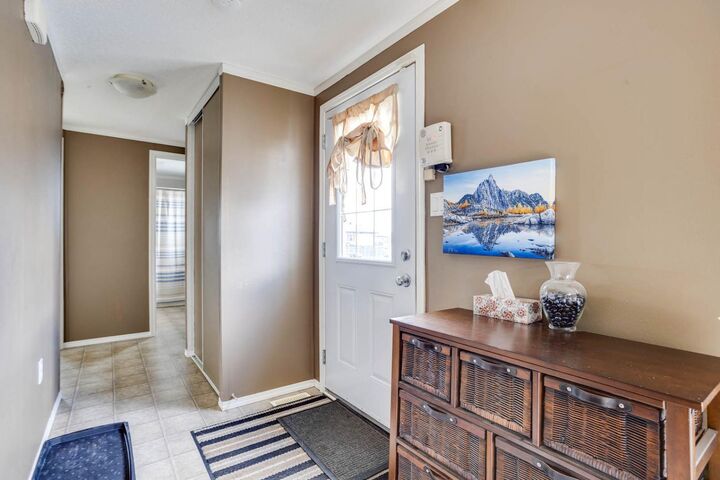 Property Photo: 125 Elm Street AB T9K 0J9