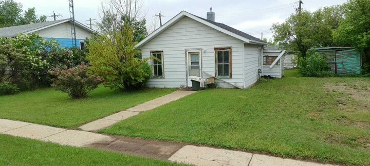 Property Photo: 4917 Norfolk Avenue AB T0C 1C0