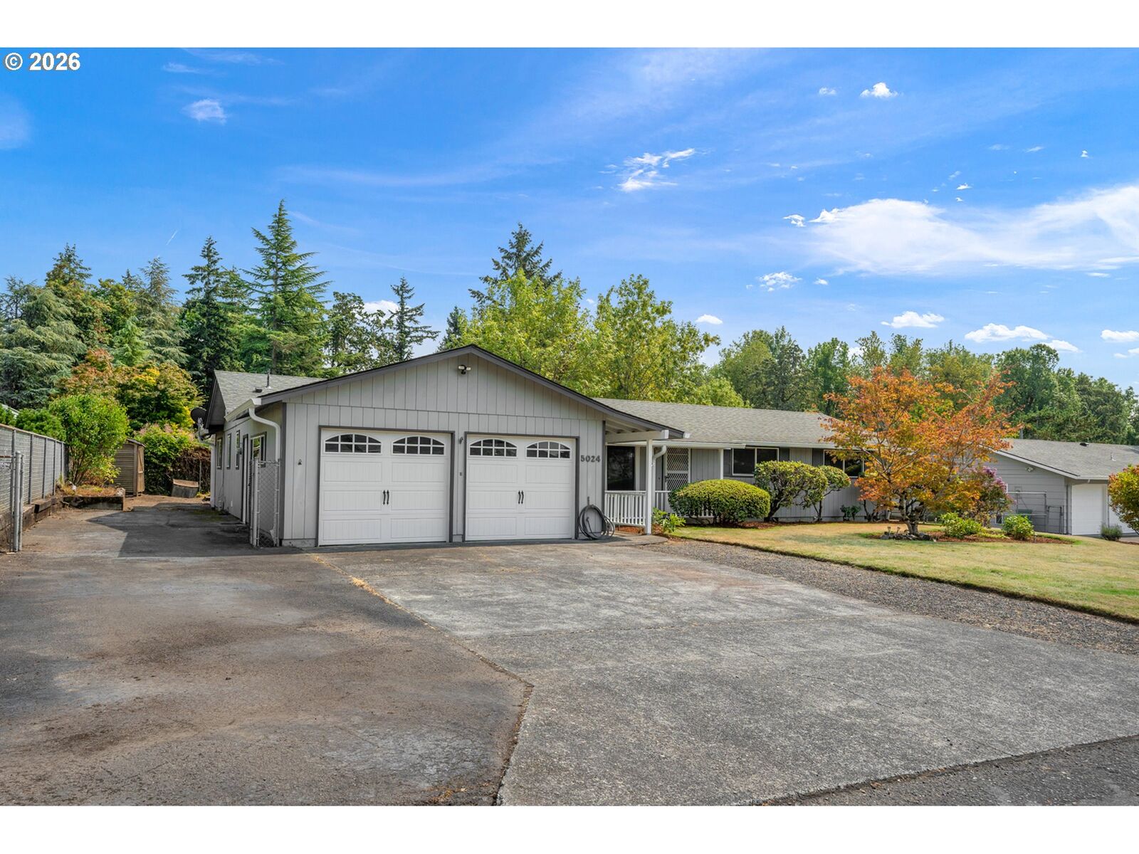 Property Photo: 5024 SE Naef Rd OR 97267