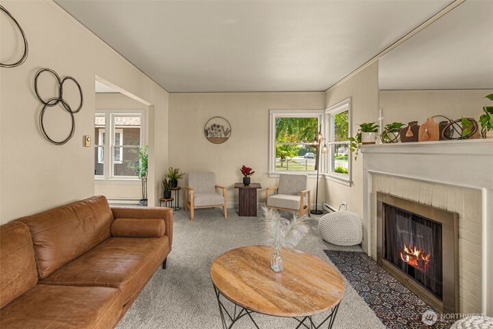 Property Photo: 938 Washington St. WA 98801