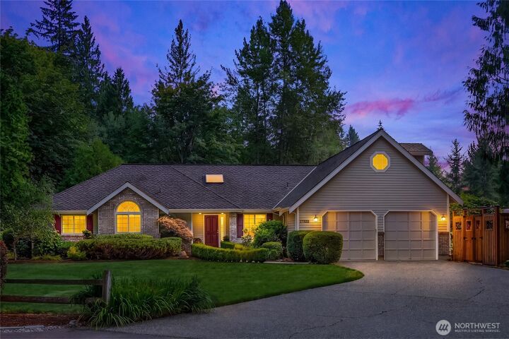 Property Photo: 27522 NE 53rd Street WA 98053