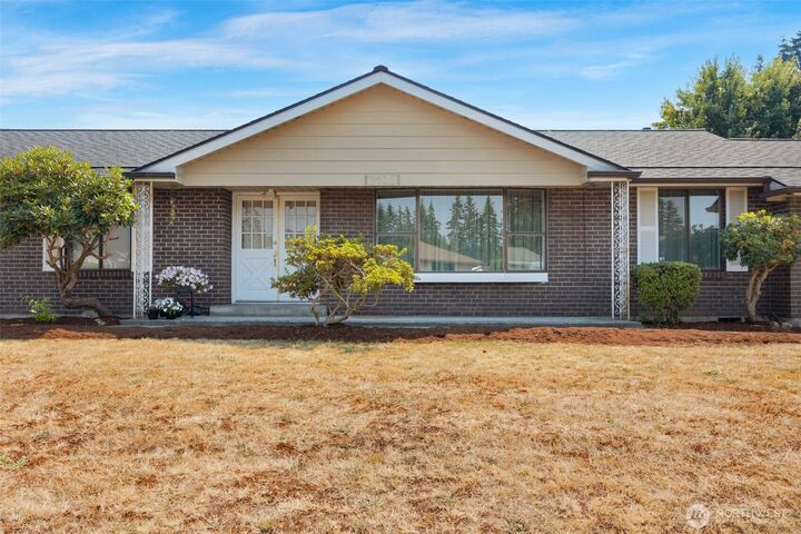 Property Photo: 3706 175th Place NE WA 98223