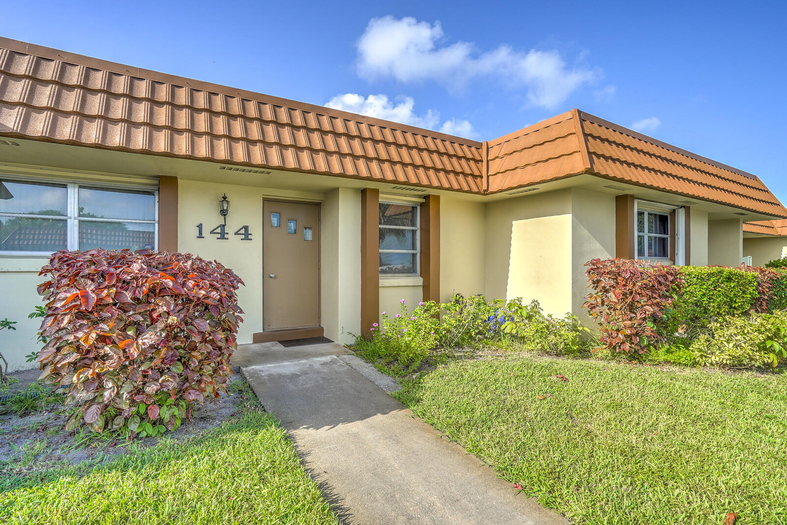 Property Photo:  5780 Fernley Drive W 144  FL 33415 