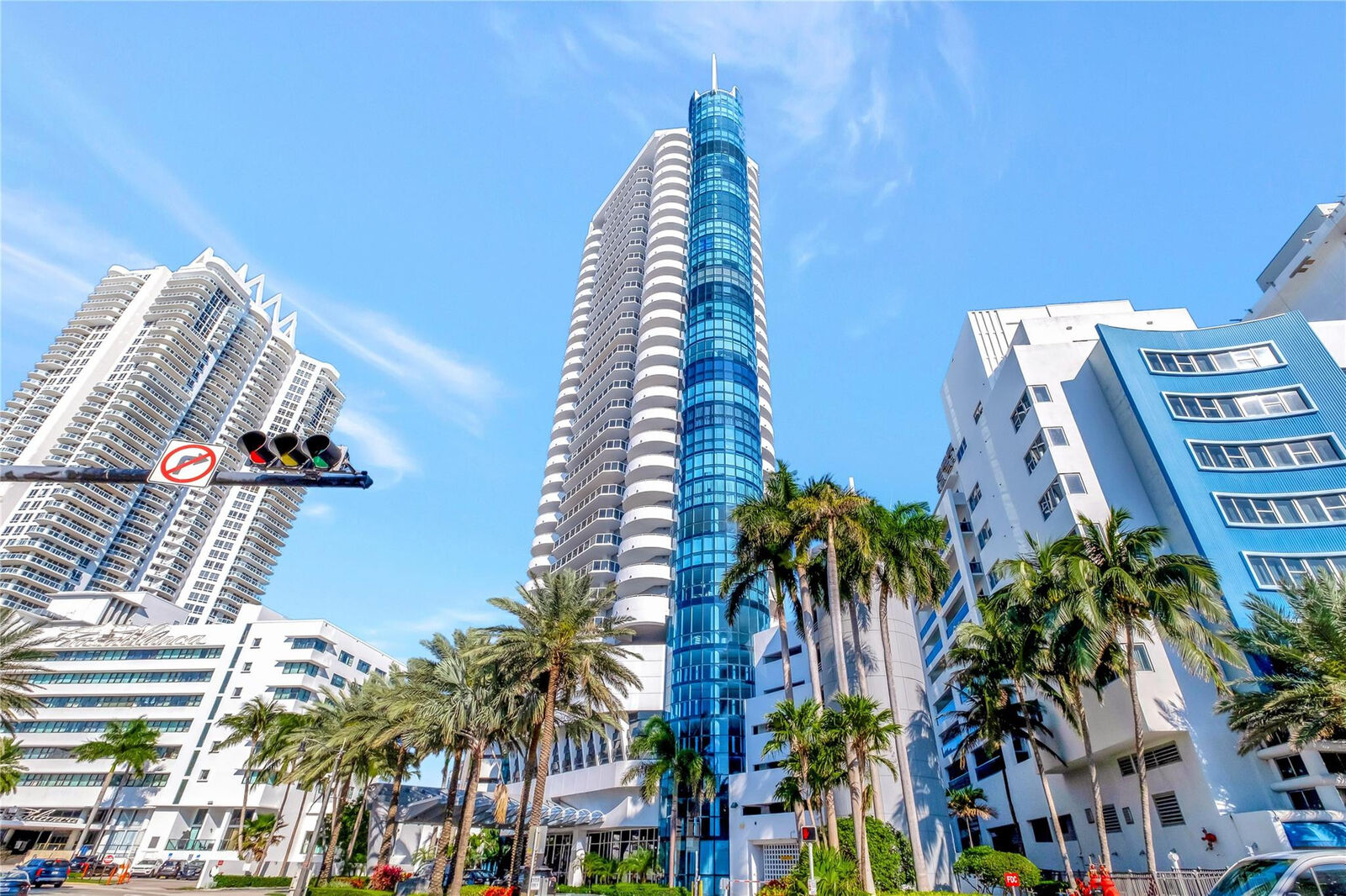 Property Photo: 6301 Collins Avenue 2603 FL 33141