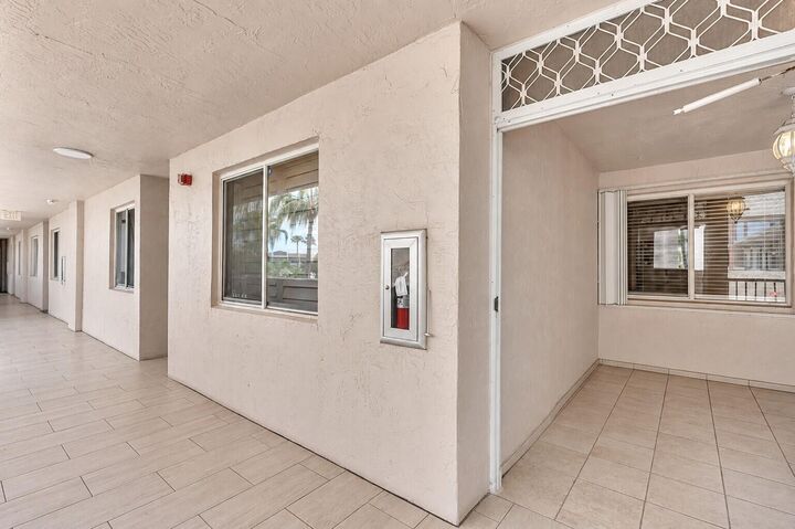 Property Photo:  7557 Granville Drive 305  FL 33321 