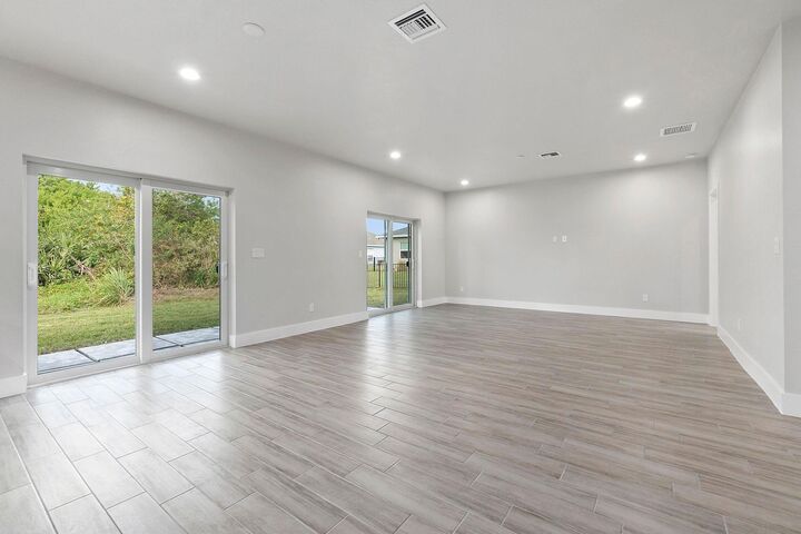 Property Photo:  1351 SW Don Court  FL 34953 