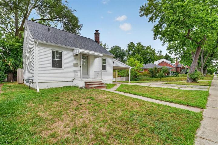 Property Photo: 230 Dick Avenue MI 48341