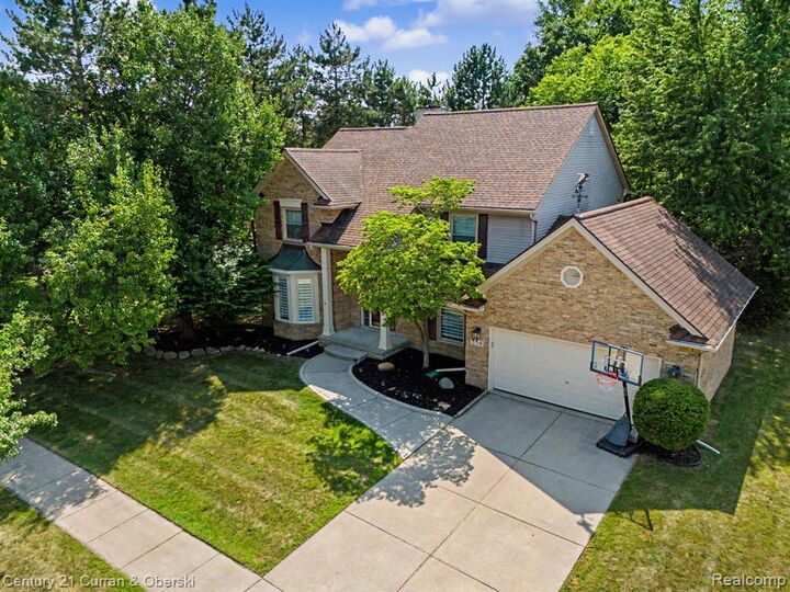 Property Photo:  550 Fairfield Court  MI 48188 