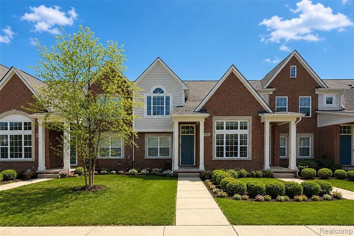 Property Photo: 45806 Aragon Lane MI 48187