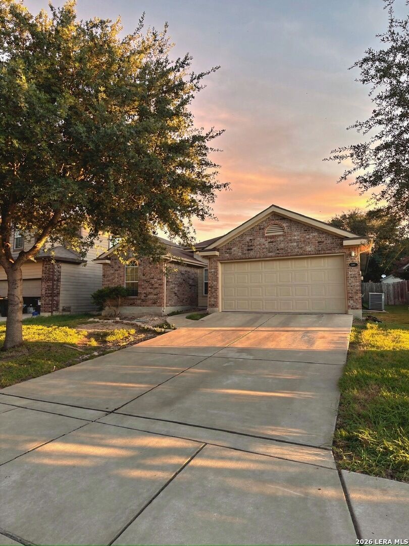Property Photo: 3317 Orth Ave TX 78108