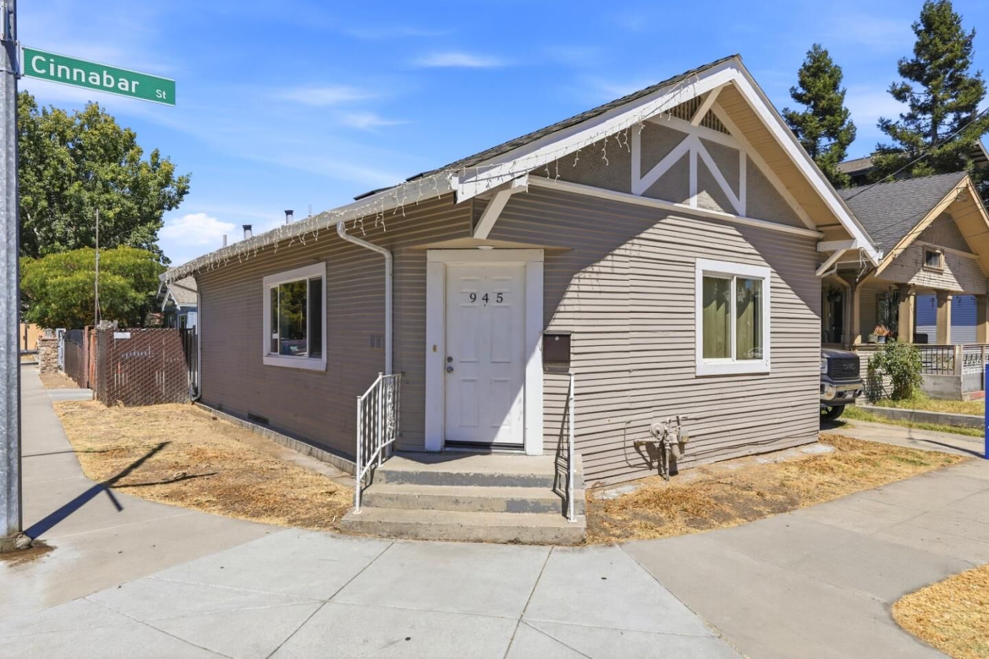 Property Photo: 945 Cinnabar Street CA 95126