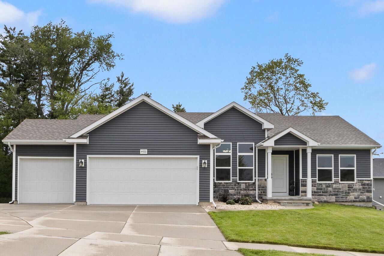 Property Photo: 4433 Dublin Drive WI 53546