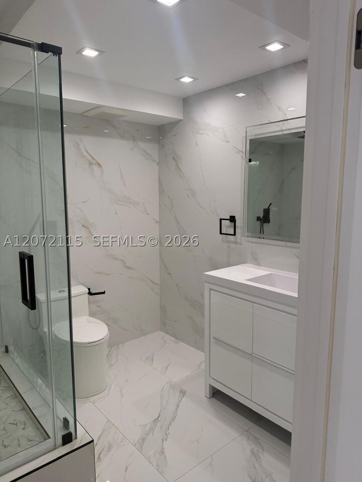 Property Photo:  251 174th St 1414  FL 33160 
