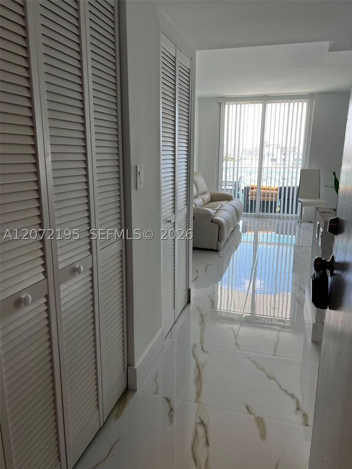 Property Photo:  1035 West Ave 803  FL 33139 