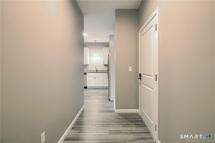 Property Photo: 9 Steele Boulevard 207 CT 06037