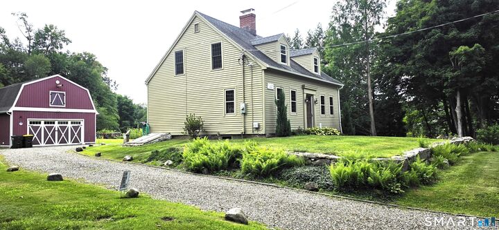 Property Photo:  136 Chestnut Tree Hill Road Extension  CT 06478 