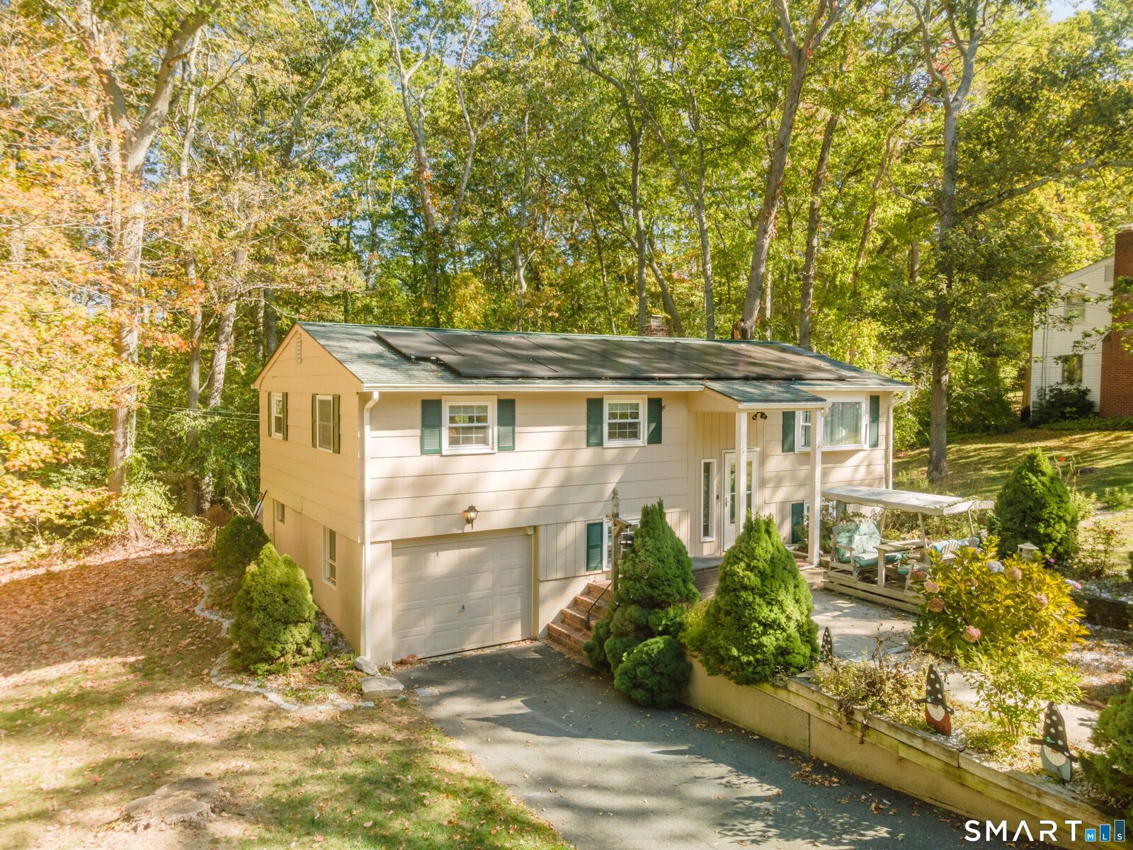 Property Photo: 6 Marion Drive CT 06333