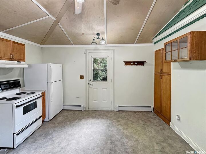 Property Photo: 903 Boyle Street SK S0G 2K0