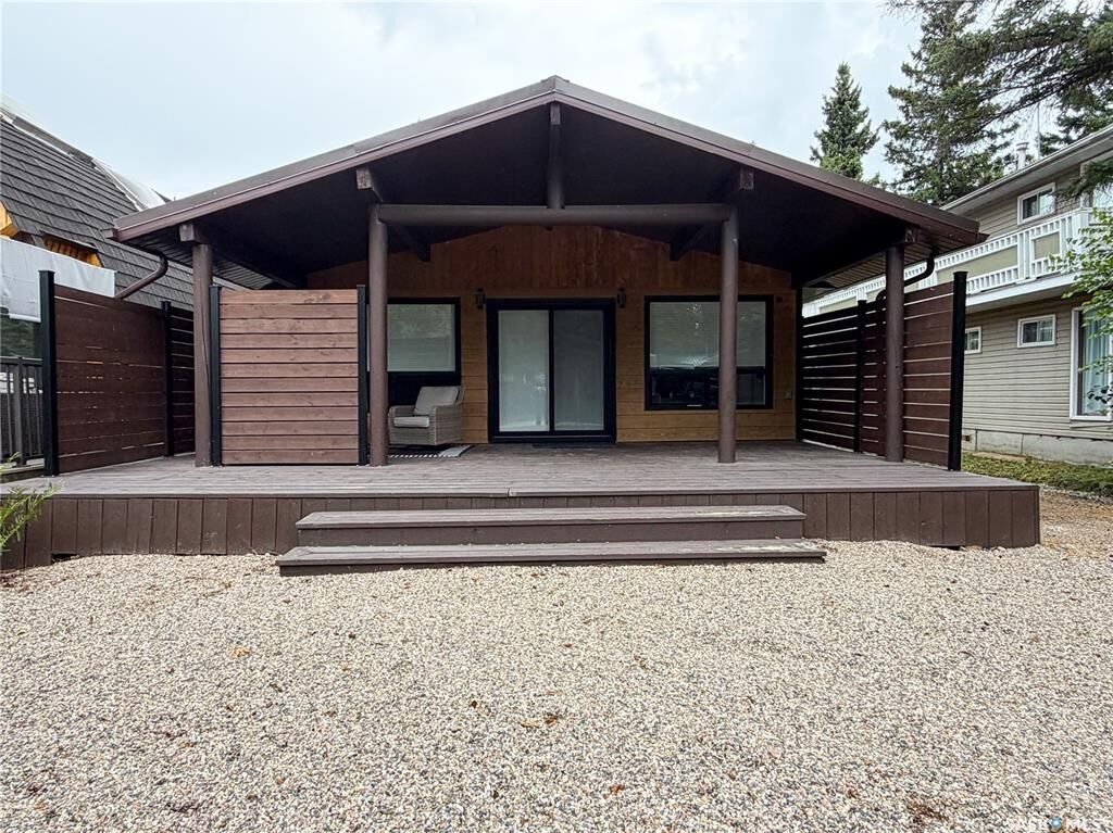 Property Photo: 27 Poplar Street SK S0M 0T0