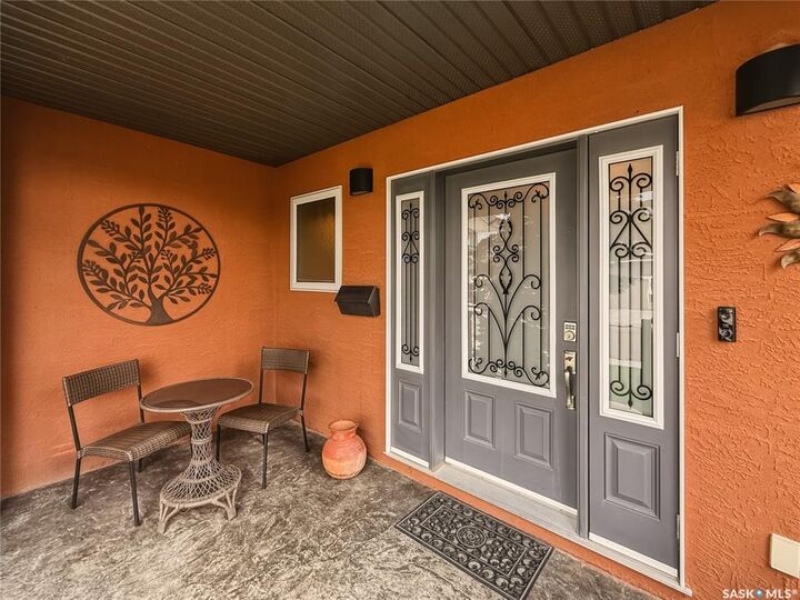 Property Photo: 845 Prestwick Drive SK S9H 1J2