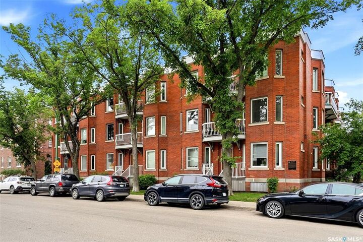 2925 14th Avenue 305 — photo 1