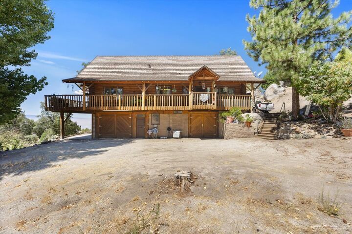 Property Photo:  26500 Teal Court  CA 93561 
