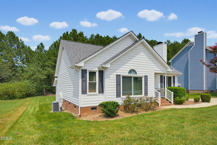 Property Photo: 5301 Cottage Bluff Lane NC 27545