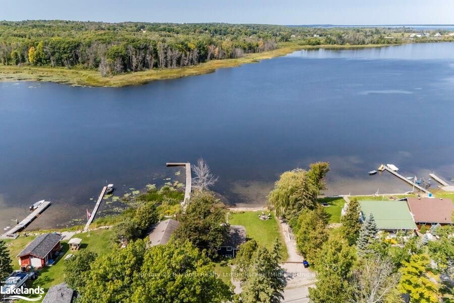 Property Photo: 142 - 140 Mitchells Beach Road ON L0K 2A0