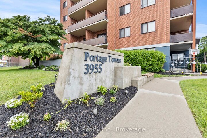 Property Photo:  3955 Portage Road 401  ON L2J 3W2 
