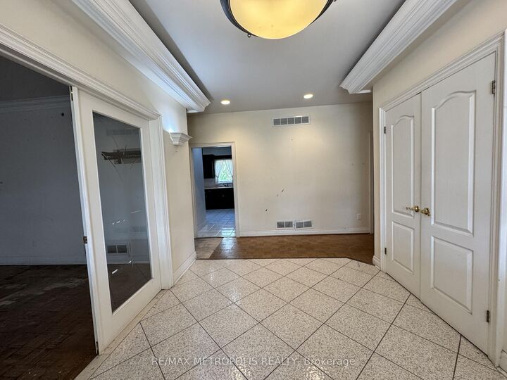 Property Photo: 416 Elgin Mills Road W ON L4C 4M2