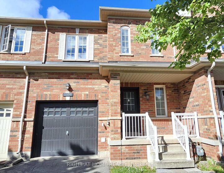 Property Photo: 1359 Kestell Boulevard ON L6H 0C9