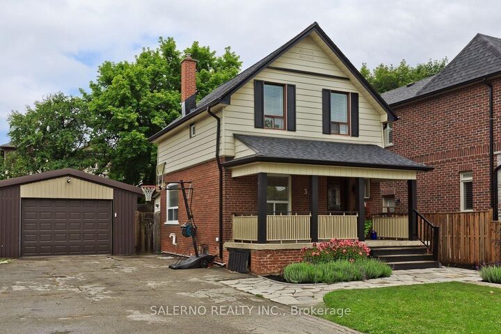 Property Photo: 34 Fairfield Avenue ON M8W 1R7