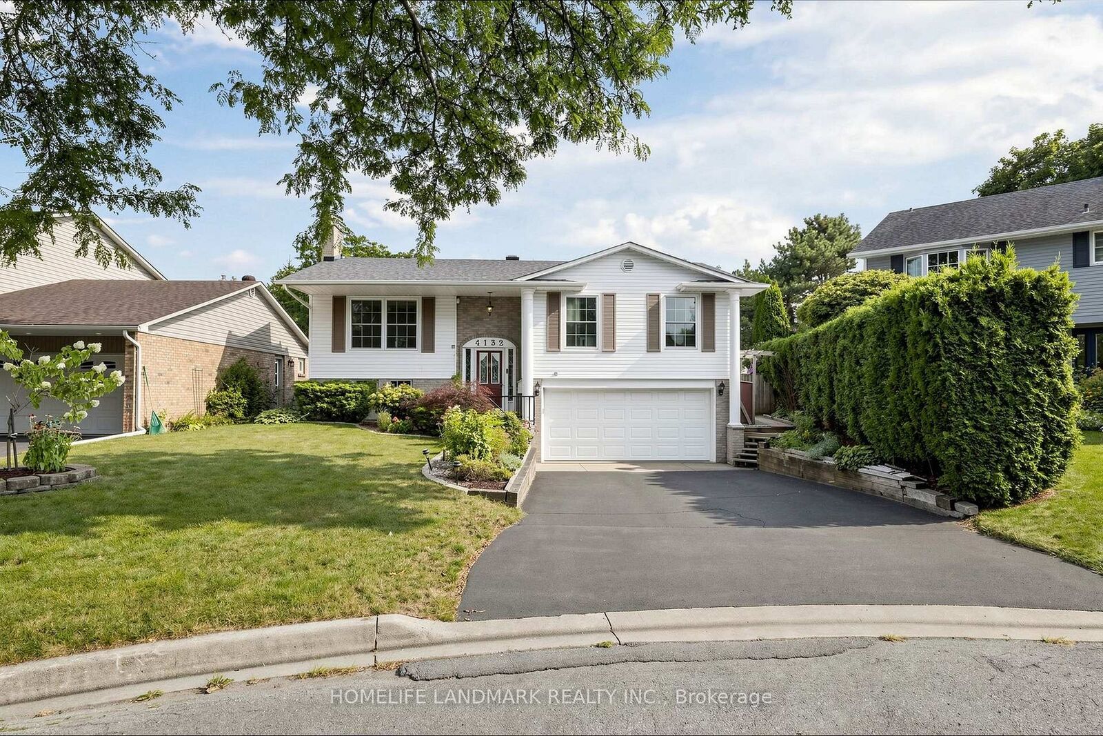 Property Photo: 4132 Celia Court ON L7L 5L9