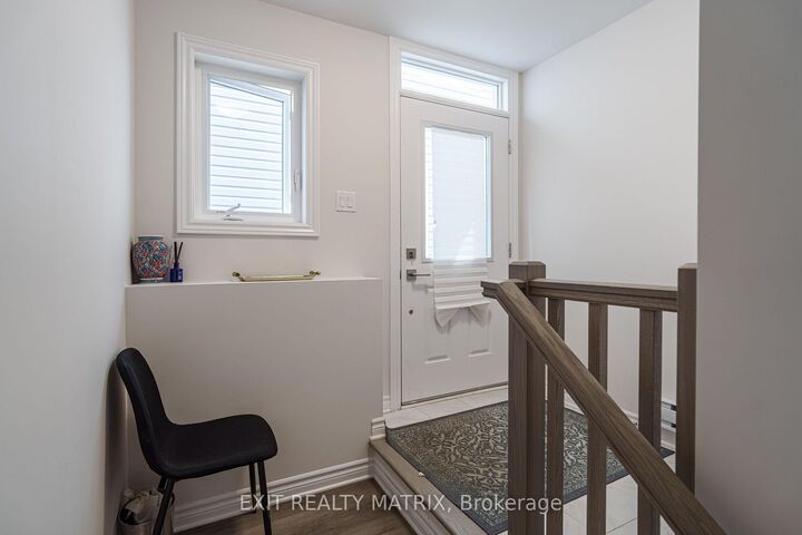 Property Photo:  161 Massalia Crescent B  ON K4A 5R1 