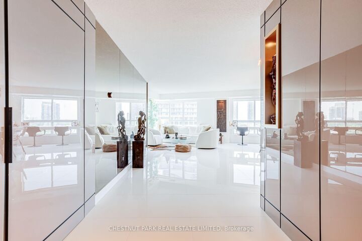 Property Photo: 2111 Lake Shore Boulevard W 1208 ON M8V 4B2