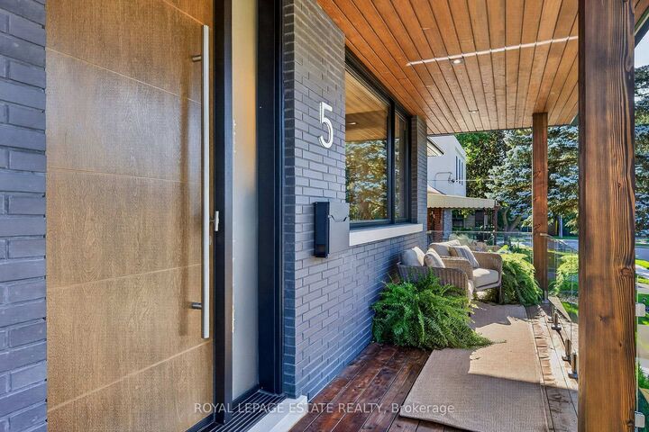 Property Photo: 5 North Drive ON M1N 1Y9