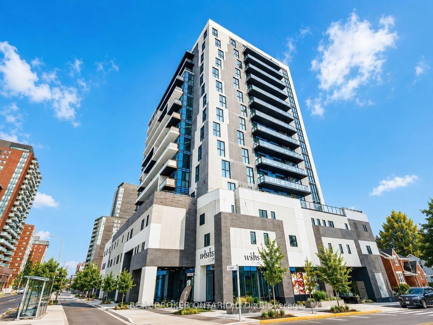 Property Photo:  128 King Street 1101  ON N2J 2X9 