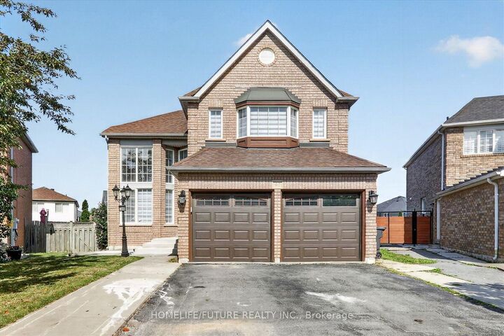 Property Photo: 40 Tobosa Trail ON L6R 2B4
