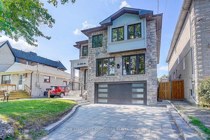 Property Photo:  36 Abitibi Avenue  ON M2M 2V1 