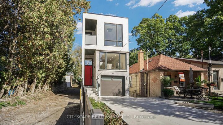 39 Kenworthy Avenue — photo 1