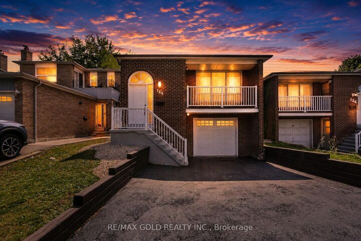 Property Photo: 124 Banting Crescent ON L6Y 2L9