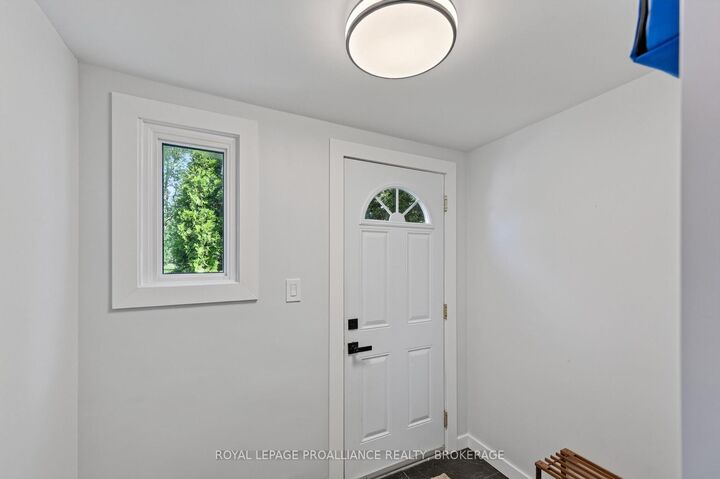Property Photo: 500 Brock Street ON K7L 1T7