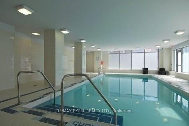 Property Photo: 5793 Yonge Street 1709 ON M2M 0A9